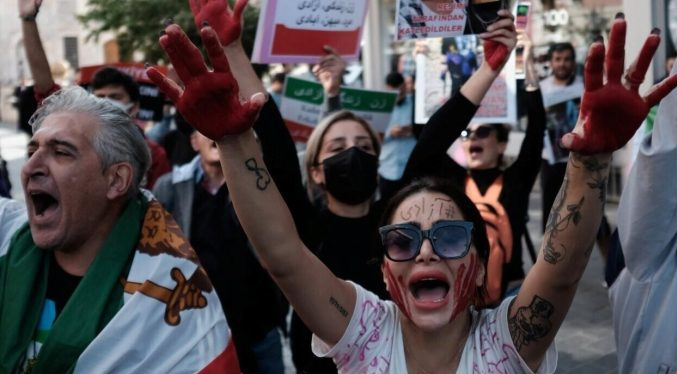 Irán confirma la muerte de más de 200 personas en las actuales protestas