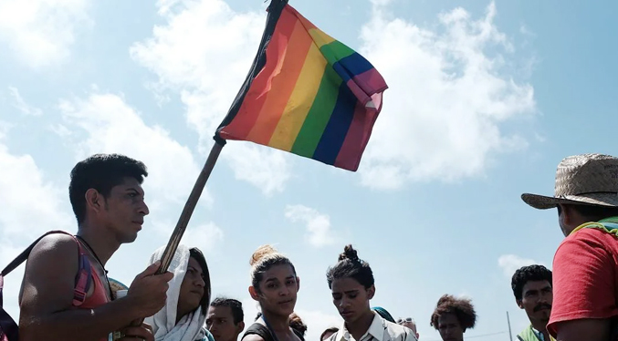 Activista insta a los políticos a atender a la población LGBTIQ