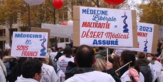 Huelga de los médicos de familia franceses en fin de año