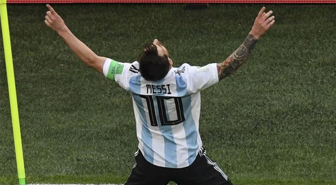 Muere al festejar el gol de Messi