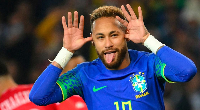 La justicia española absolvió al astro brasileño Neymar por irregularidades en el fichaje