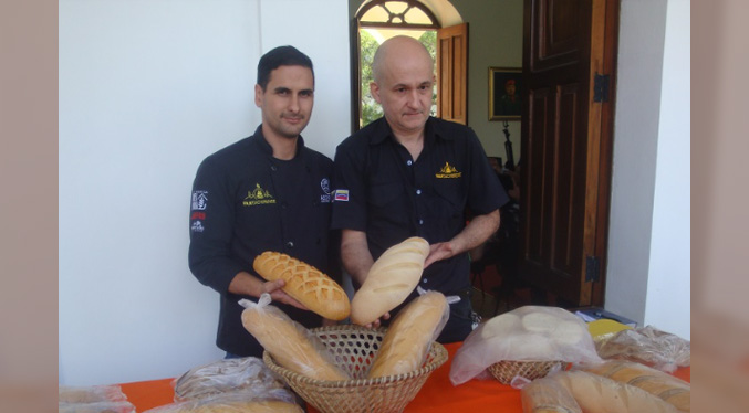 Decretan al pan tachirense como patrimonio cultural de la región