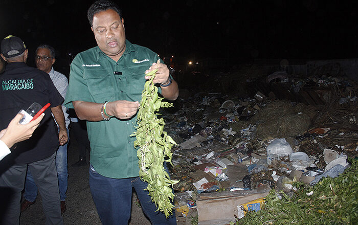 Con operativos nocturnos de recolección de basura Alcaldía de Maracaibo busca paliar «puntos críticos» (Fotos+video) 