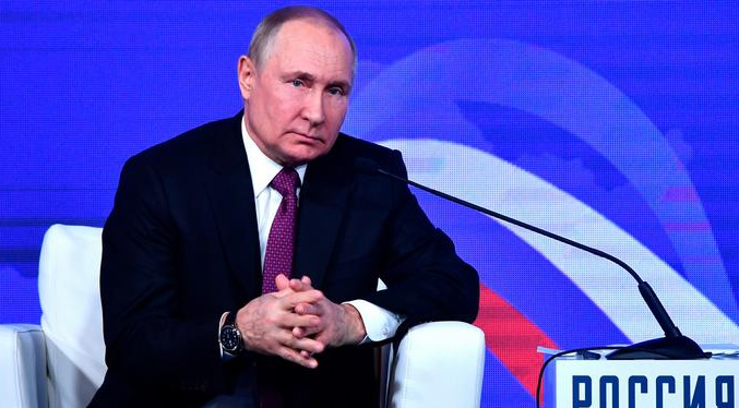Putin firma ley que prohíbe la «propaganda LGBTI»