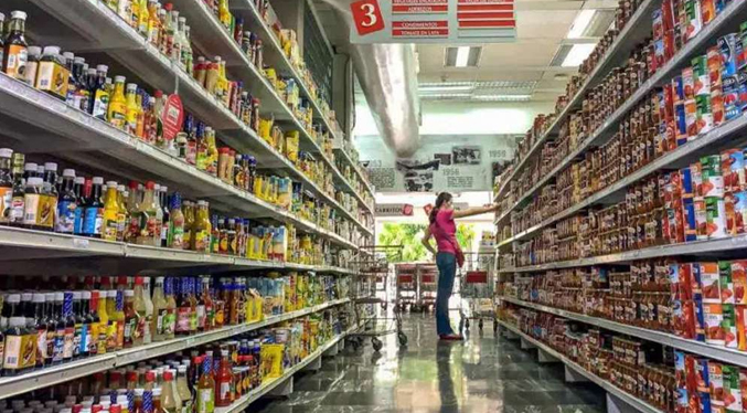 Espera que a finales de 2023 se hayan inaugurado 50 supermercados