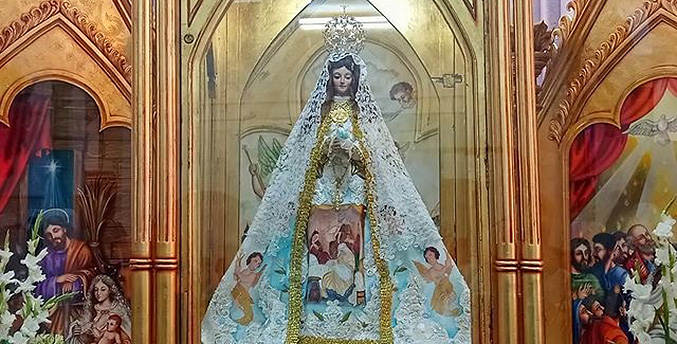 La Virgen del Valle vuelve a su camerín en la Basílica Menor