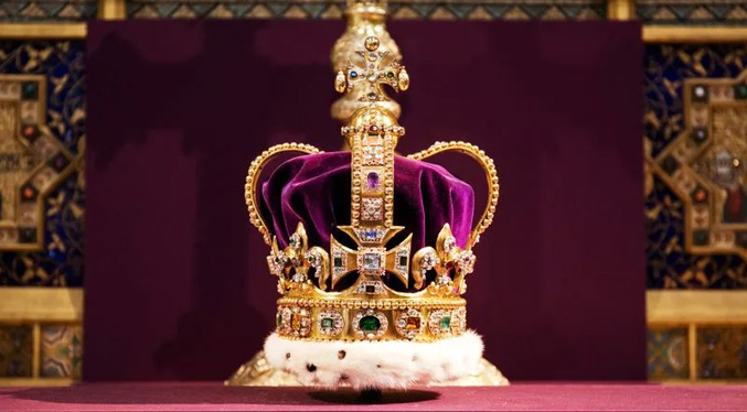 La monarquía británica modificará la corona de San Eduardo para Carlos III