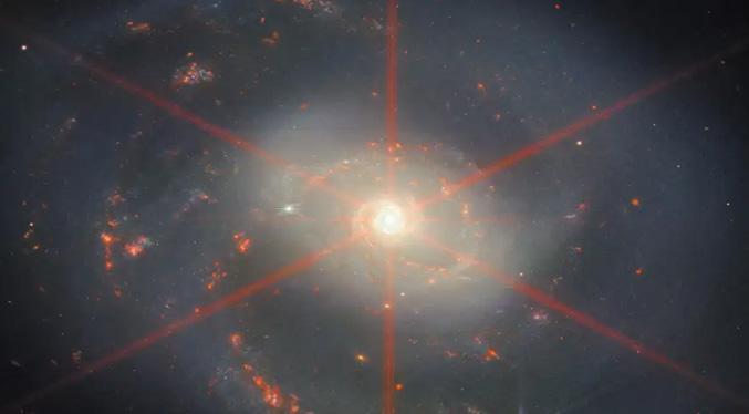 El James Webb captura una «guirnalda» galáctica que nos permite saber más del nacimiento de estrellas