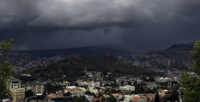 Inameh prevé nubosidad con lluvias y descargas eléctricas en gran parte del país