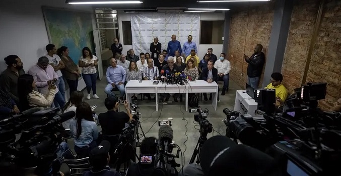 Oposición, a un paso de eliminar “Gobierno interino” de Guaidó en Venezuela