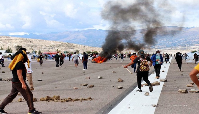 Protestas en Perú ya suman 17 muertos