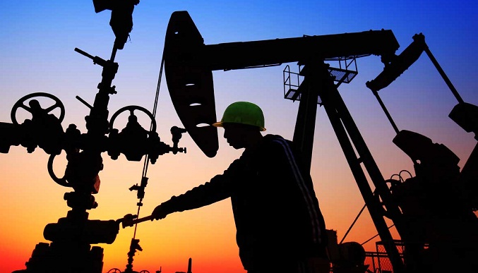 OPEP: Producción petrolera venezolana cayó en noviembre y se mantiene en menos de 700 mil barriles diarios