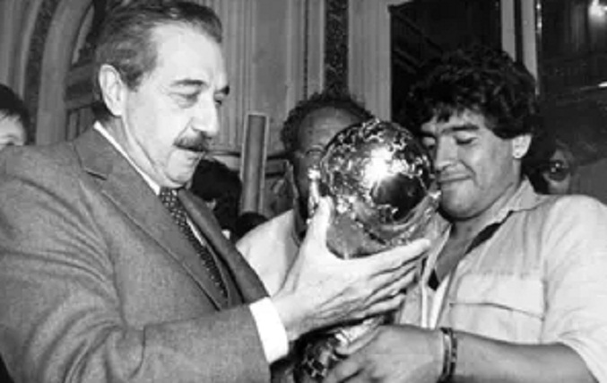 Alberto Fernández, el único presidente en la historia que no pudo recibir a un equipo campeón del mundo