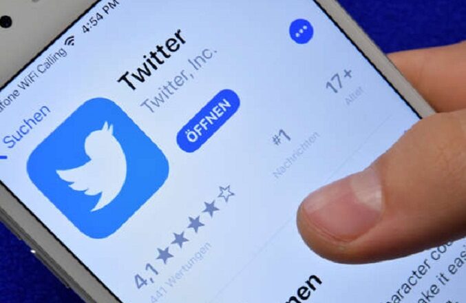 Twitter anuncia que prohíbe los enlaces a redes sociales de la competencia
