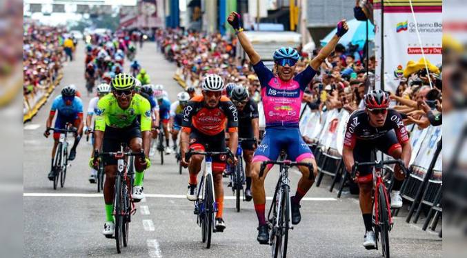 César Sanabria se impuso en el arranque de la Vuelta al Táchira