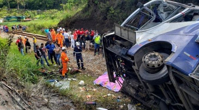 Al menos siete personas mueren en un accidente de tráfico en el sur de Brasil