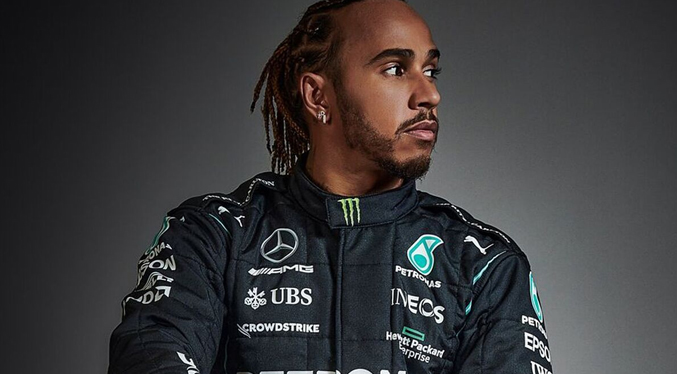 Lewis Hamilton revela que sufrió humillaciones racistas en el colegio