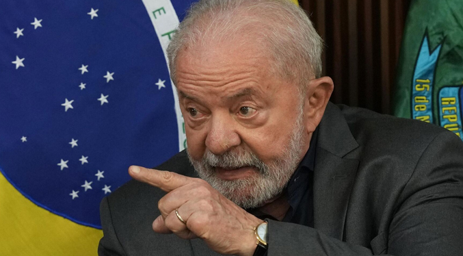 Lula acusa a Bolsonaro de gastar el dinero es de los brasileños en heladerías y panaderías