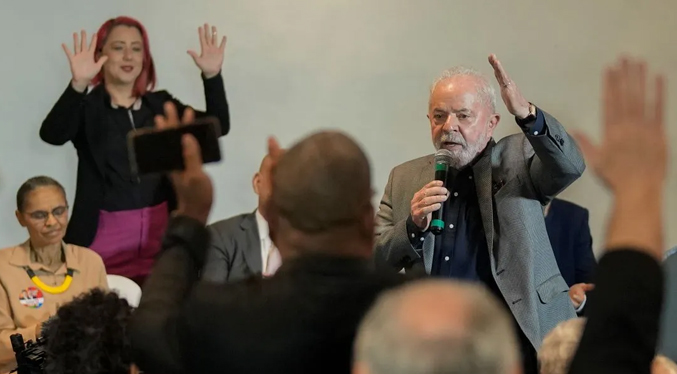 Mercado financiero de Brasil arranca el nuevo año nervioso con las primeras medidas de Lula