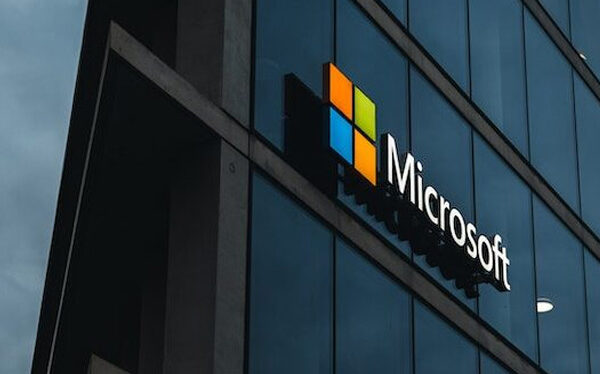 Microsoft ofrecerá una IA que permitirá a usuarios hablar en nueve idiomas en reuniones