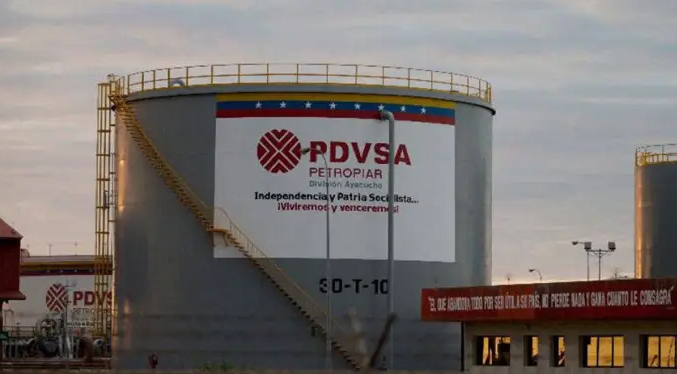 Reuters: PDVSA asigna un tercer cargamento de crudo a Chevron