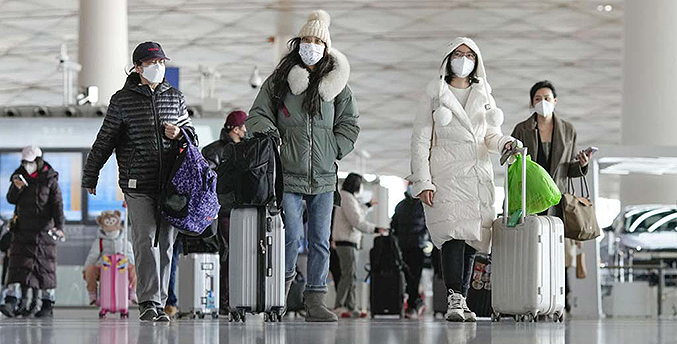 Japón comienza a exigir pruebas PCR a los viajeros procedentes de China