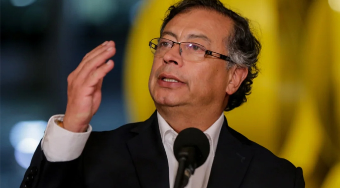 Petro pide una reunión urgente con la OEA para atender la situación de Brasil