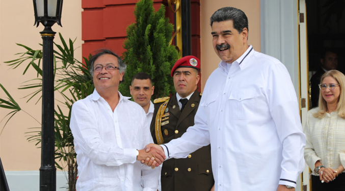 Maduro: Tuvimos una reunión muy fructífera con Petro