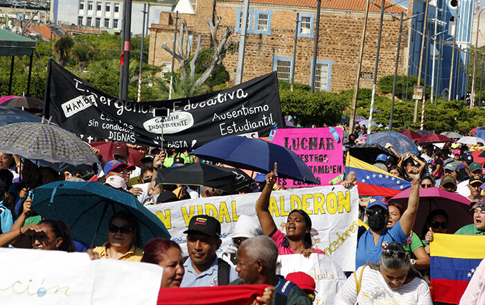OVCS registra 28 protestas por mejores salarios en un día