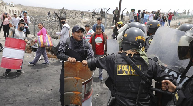 Retoman las protestas en Perú