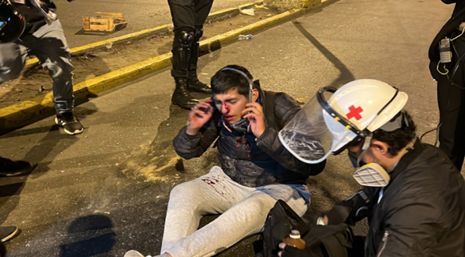 Al menos cuatro reporteros gráficos son agredidos en protestas de Perú