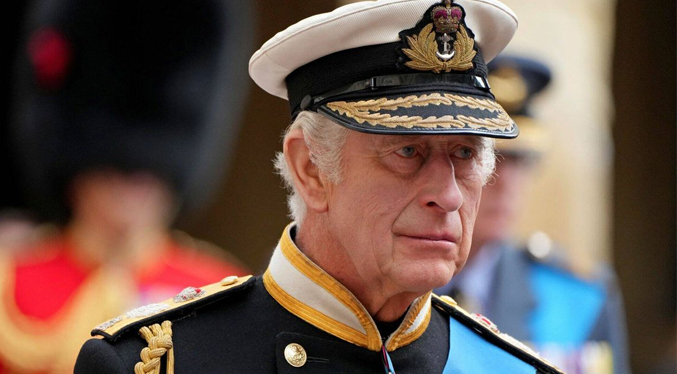 Carlos III propone al gobierno británico ceder parte de los ingresos como monarca