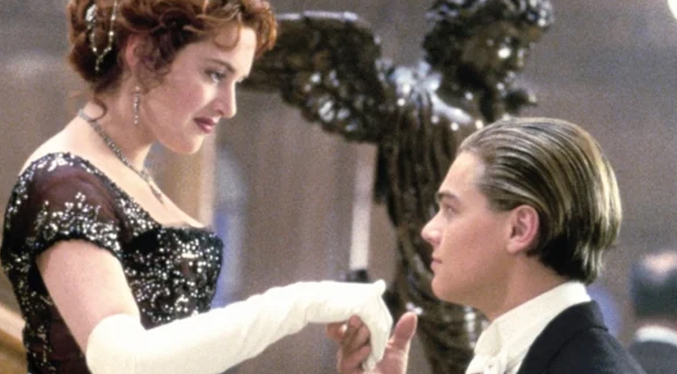 Critican el peinado de Kate Winslet en el nuevo póster de Titanic