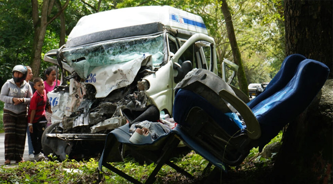 Mueren nueve personas en un accidente de tránsito en Colombia