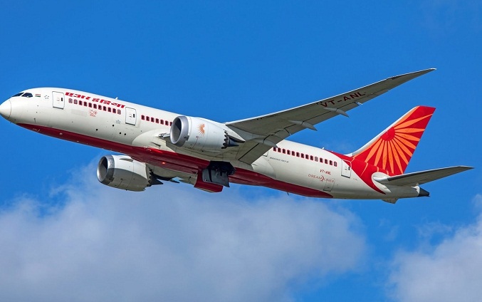 Mujer denuncia que un hombre borracho orinó sobre ella en vuelo de Air India