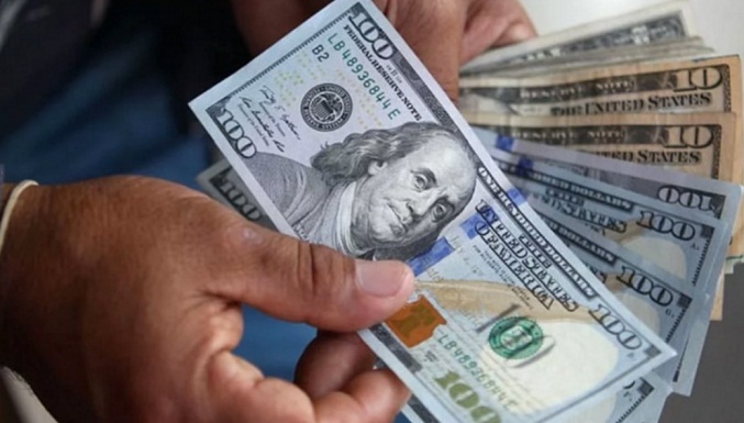 Dólar paralelo pasó la barrera de los 23 bolívares
