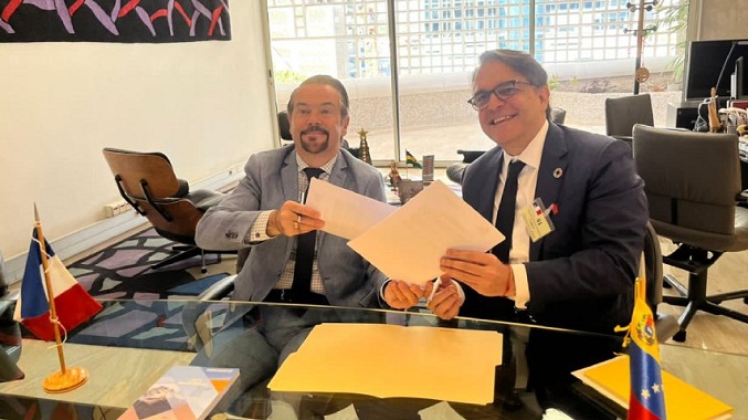 Fedecámaras y Embajada de Francia firman un convenio para estrechar lazos culturales y económicos