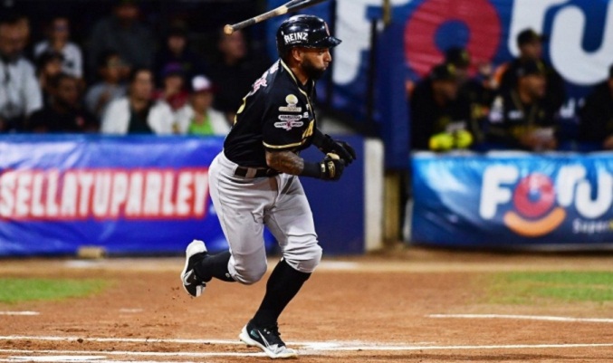 LVBP: Leones del Caracas se impone en el quinto juego de la final