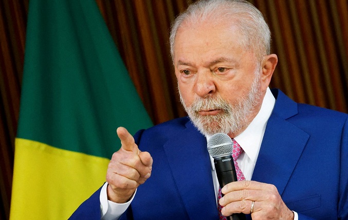 Lula afirma que policías fueron conniventes con asalto a poderes