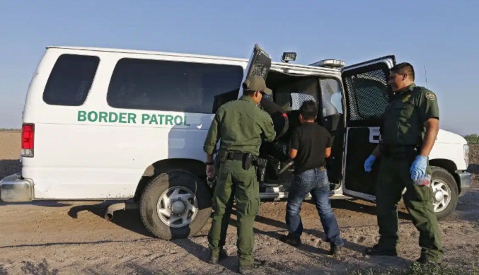 Impondrá un veto de cinco años a quienes crucen la frontera de EEUU sin permiso