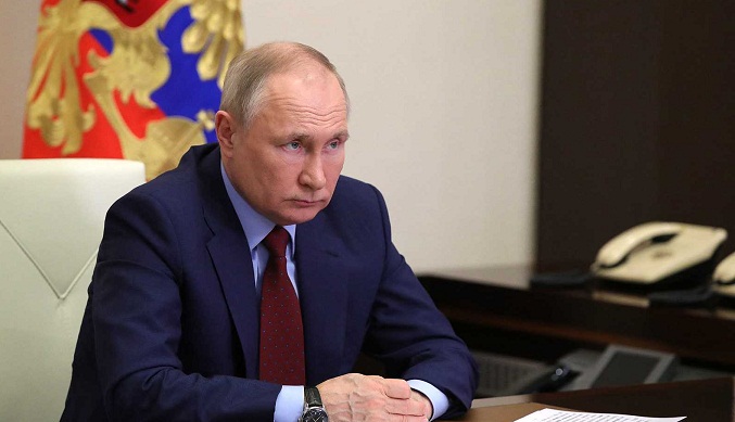Rusia sanciona a 36 funcionarios, militares y periodistas británicos