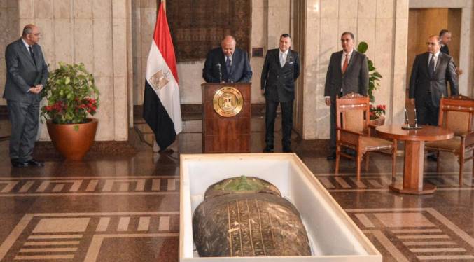 EEUU devuelve a Egipto un sarcófago robado