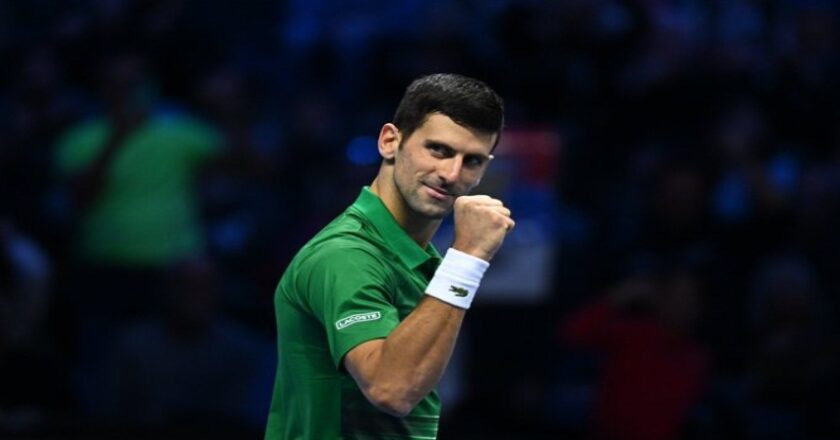 Djokovic y Tsitsipas se citarán en la final del Abierto de Australia