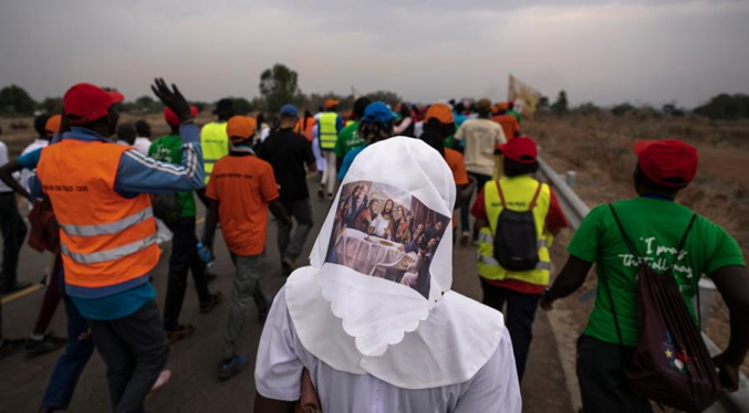 Al menos 21 personas mueren durante ataque en Sudán en víspera de la visita del Papa