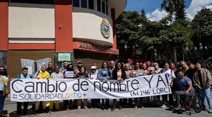 Activistas LGBTI en Venezuela exigen al CNE garantizar el cambio de nombre de personas transgénero