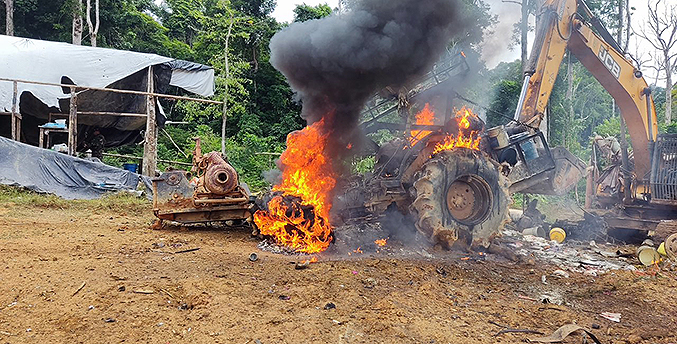 FANB destruye más de 140 equipos de minería ilegal en parques nacionales