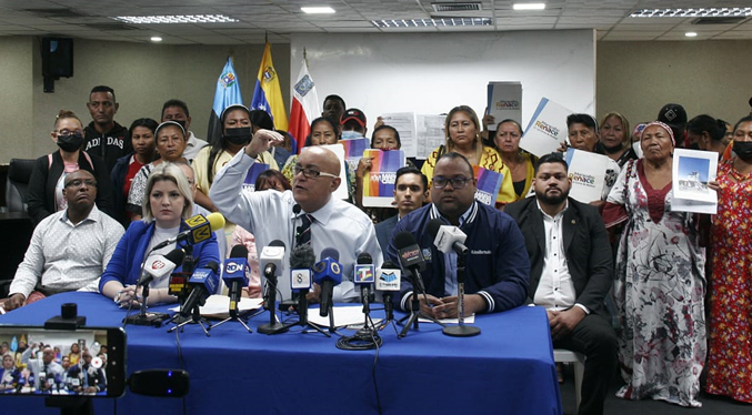 Concejales señalan a Casanova de «la gran estafa inmobiliaria» en el Oeste de Maracaibo