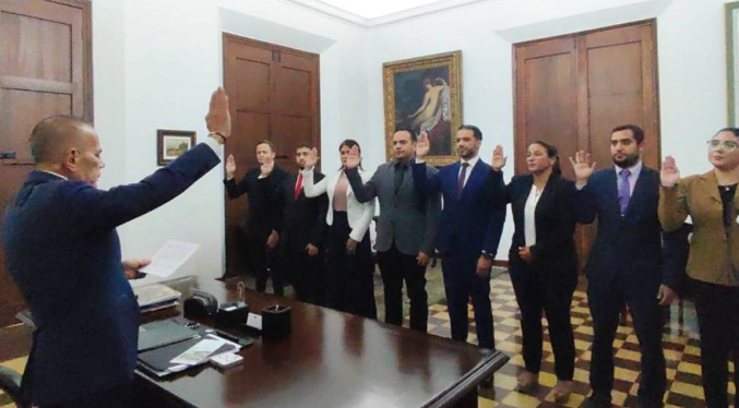 Manuel Rosales juramenta a los nuevos miembros de su Gabinete Ejecutivo