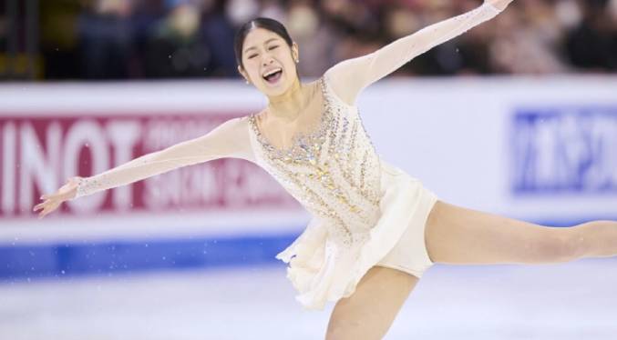 La surcoreana Lee Hae-in gana campeonato Cuatro Continentes de patinaje artístico