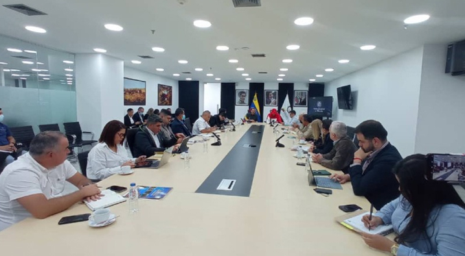 Gobierno participa en reunión de Mesa Nacional de Producción
